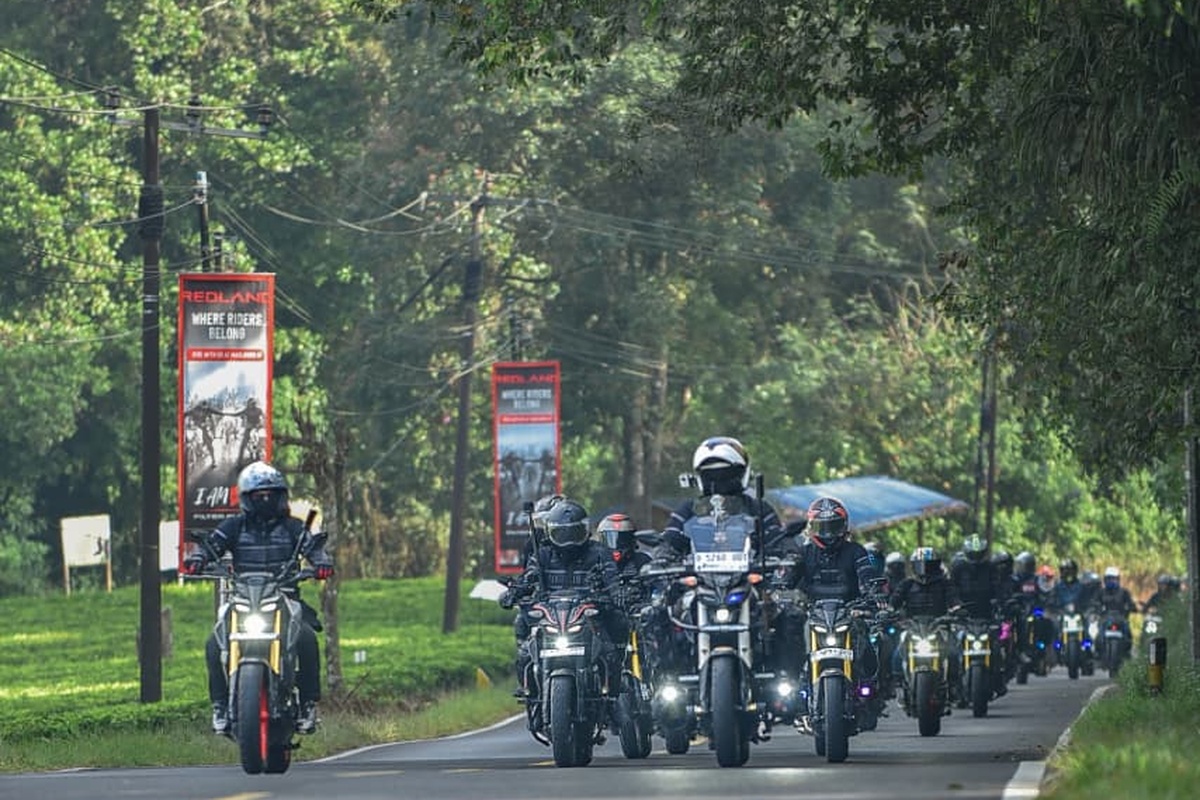 Touring bersama